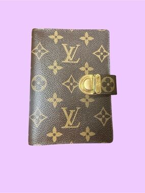 Louis Vuitton Monogram Canvas koala Agenda Cover with Gold-Tone Clasp
